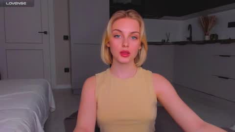 Snapshot of ashbunny_ chatting on 12.01.24 your pretty Ashley online show from 12.01.24