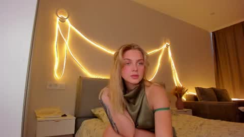 your pretty Ashley online show from 06.29.26
