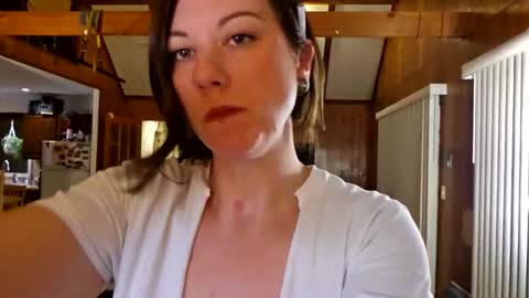 Ashelynn Grey online show from 02.23.25