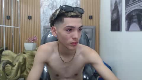 Snapshot of asher_costa chatting on 02.10.26 Asher Costa online show from 02.10.26