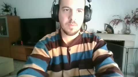 Snapshot of ashiat chatting on 12.30.24 ashiat online show from 12.30.24