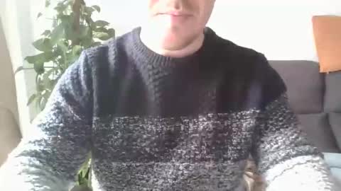 Snapshot of ashiat chatting on 03.31.26 ashiat online show from 03.31.26