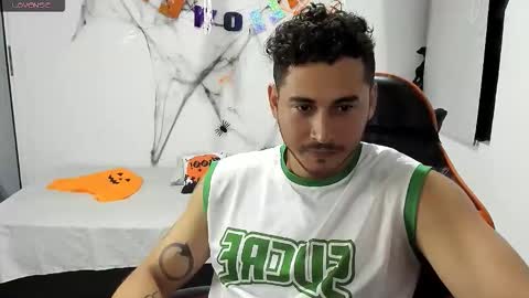 ashlan_king online show from 10.27.25