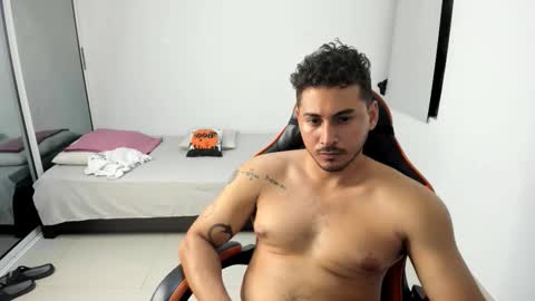 ashlan_king online show from 11.24.25