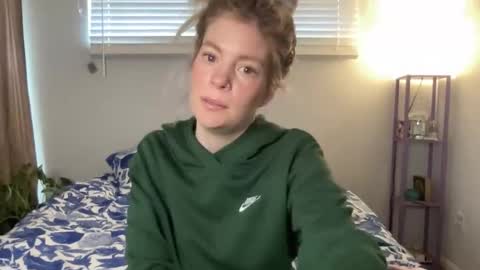 Ashlee online show from 02.20.26