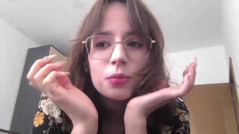 Leyla online show from 07.10.26
