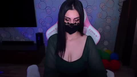 Snapshot of ashley__cooper__ chatting on 04.06.26 Yasmina online show from 04.06.26