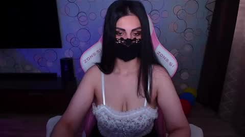 Snapshot of ashley__cooper__ chatting on 04.08.26 Yasmina online show from 04.08.26