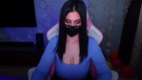 Snapshot of ashley__cooper__ chatting on 04.11.26 Yasmina online show from 04.11.26