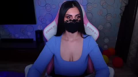 Snapshot of ashley__cooper__ chatting on 04.11.26 Yasmina online show from 04.11.26