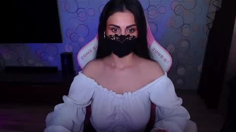 Snapshot of ashley__cooper__ chatting on 04.17.26 Yasmina online show from 04.17.26