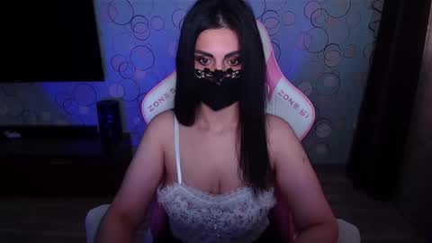 Snapshot of ashley__cooper__ chatting on 05.26.26 Yasmina online show from 05.26.26