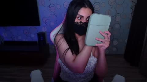 Snapshot of ashley__cooper__ chatting on 07.01.26 Yasmina online show from 07.01.26