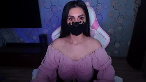 Snapshot of ashley__cooper__ chatting on 07.08.26 Yasmina online show from 07.08.26