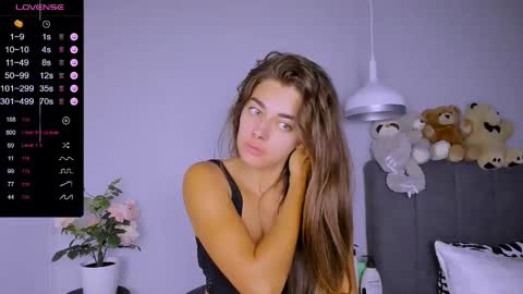 Ashley online show from 09.12.25