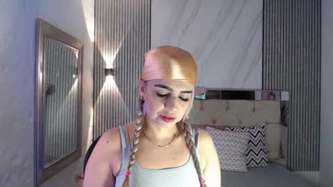 ashley__tylor online show from 02.04.26