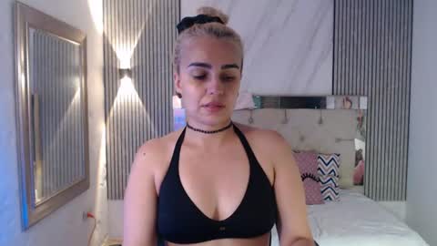 ashley__tylor online show from 06.12.26