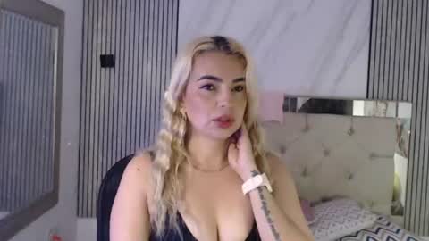 ashley__tylor online show from 06.25.26