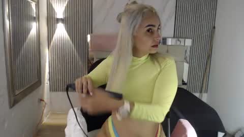 ashley__tylor online show from 07.08.26