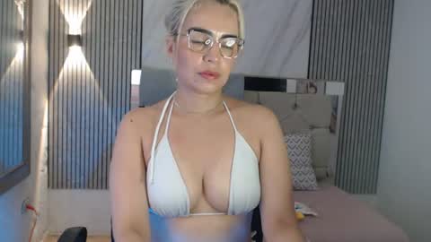 ashley__tylor online show from 07.28.26