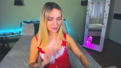 Alina online show from 12.25.24