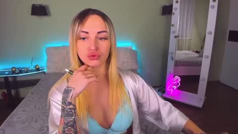 Alina online show from 01.27.25