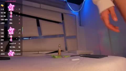 ashley_js online show from 03.20.26