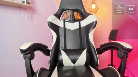 ASHLEY online show from 01.16.25