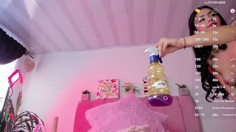 ASHLEY online show from 01.28.25