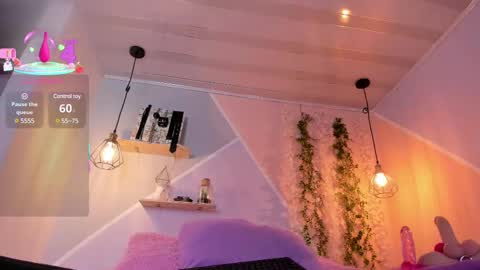 ASHLEY online show from 02.19.25