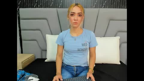 ashley_miller26 online show from 06.01.26