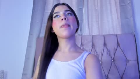 Snapshot of ashley_piinkk chatting on 02.05.25 Ashley online show from 02.05.25