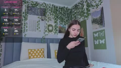Snapshot of ashley_tempt chatting on 09.22.25 Ashle online show from 09.22.25
