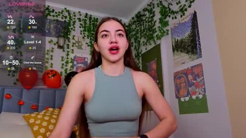 Snapshot of ashley_tempt chatting on 10.21.25 Ashle online show from 10.21.25