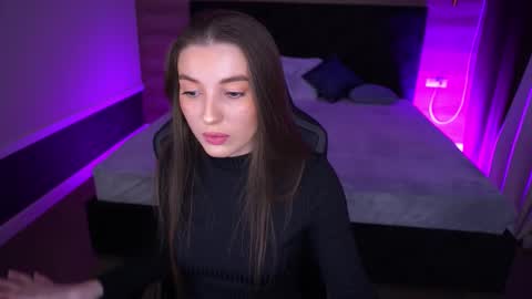 ashleybaee online show from 12.04.25