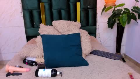 CAMILA online show from 01.01.25