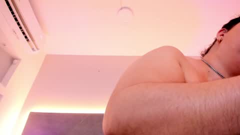 Snapshot of ashleydavis_ chatting on 02.04.25 ASHLEY online show from 02.04.25