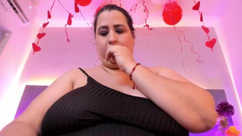 Snapshot of ashleydavis_ chatting on 02.24.25 ASHLEY online show from 02.24.25