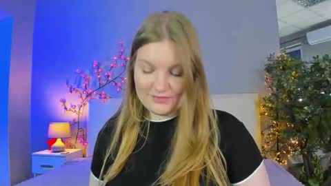 Snapshot of ashleyjonse chatting on 05.17.26 AshleyJonse online show from 05.17.26