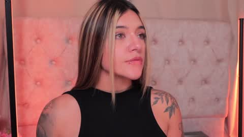 Ashley Lauren online show from 01.31.25