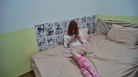 ashleyXthaur online show from 02.10.25