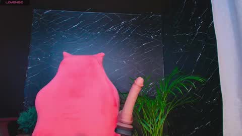 Snapshot of ashleyy18__ chatting on 10.07.25 Ashleyy18   online show from 10.07.25