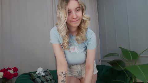 ashly_cherry online show from 03.31.26