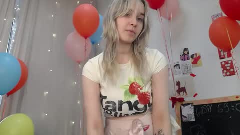 ashly_cherry online show from 05.06.26
