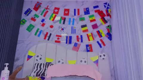 Snapshot of ashly_miller2 chatting on 07.19.26 Ashly online show from 07.19.26