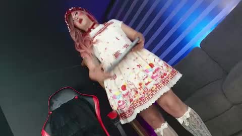 Ashly Betancur  online show from 04.24.26