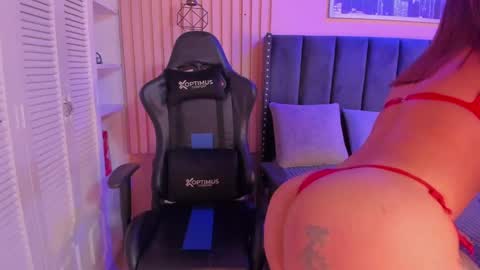 ashlye_miller_ online show from 03.05.25