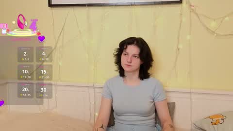 Snapshot of ashlyvincente chatting on 11.29.25 Kristine online show from 11.29.25