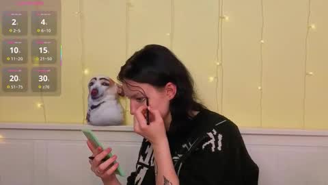 Snapshot of ashlyvincente chatting on 01.13.26 Kristine online show from 01.13.26