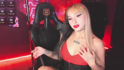 Snapshot of ashmila chatting on 01.23.25 Mila online show from 01.23.25